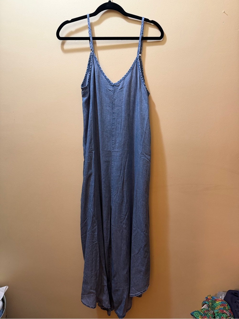 Zenana Outfitters Chambray Blue V-Neck Wide-Leg Jumpsuit